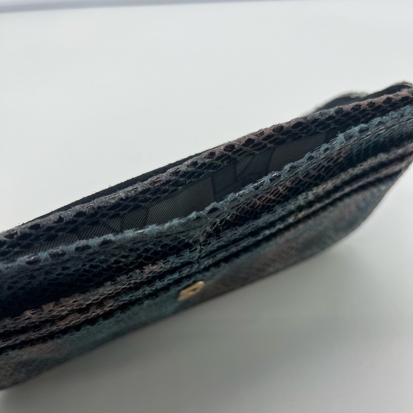 AIMEE KESTENBERG Snakeskin Embossed Blue Purple Leather Wallet WOC - Picture 10 of 11